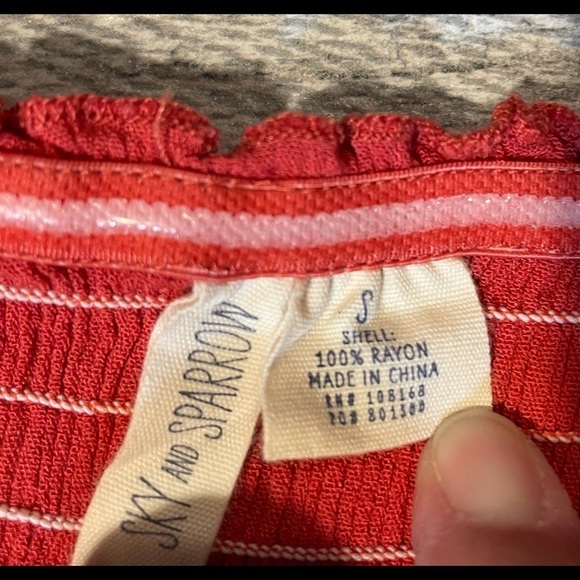 SKY AND SPARROW Tilley's jumpsuit romper ruched wide leg crinkle boho, sz S - Picture 3 of 6